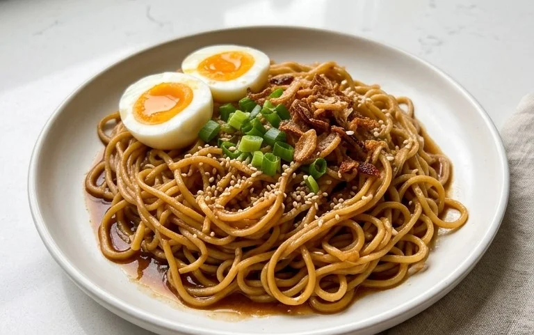 Easy Saucy Ramen Noodles